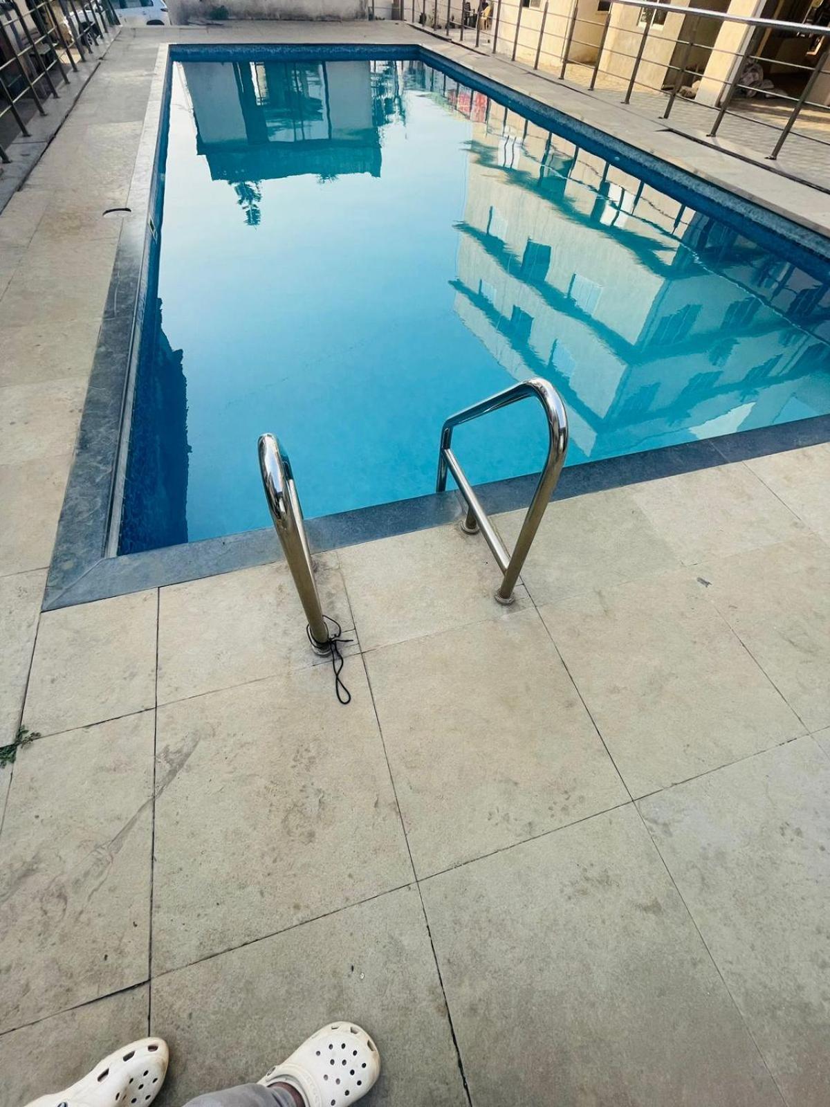 Namaste Nirvana Appartments Daman Εξωτερικό φωτογραφία